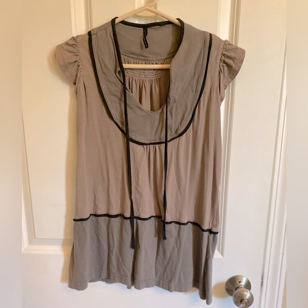 NAF NAF Tri Colored Cap Sleeved Top - Size M